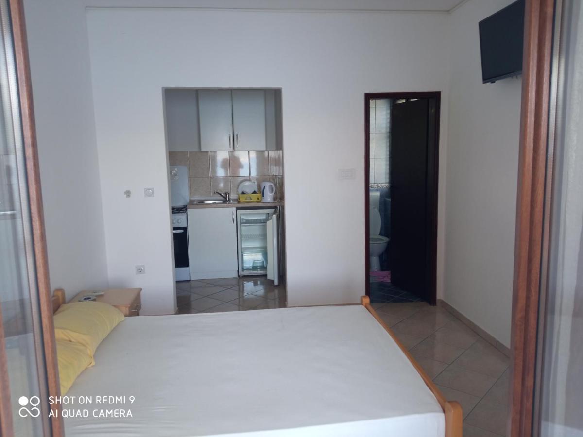 Apartments Petrovic 티바트 외부 사진
