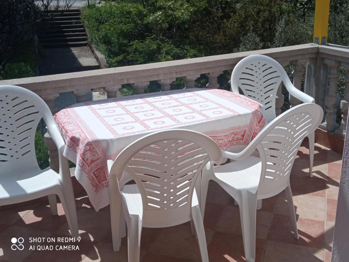 Apartments Petrovic 티바트 외부 사진