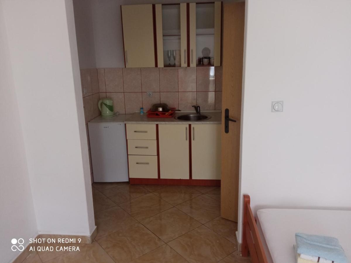 Apartments Petrovic 티바트 외부 사진