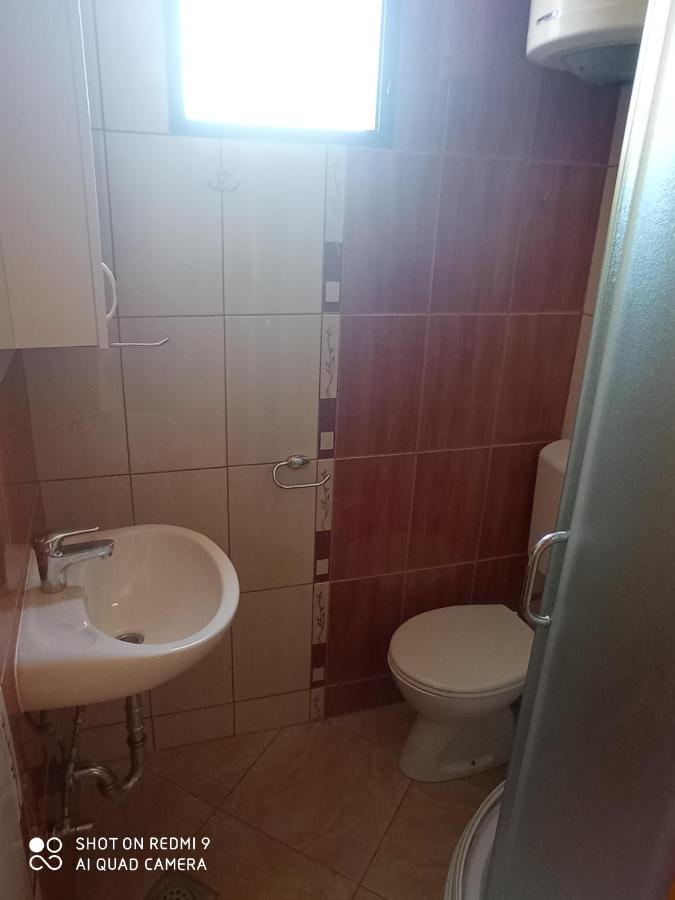 Apartments Petrovic 티바트 외부 사진